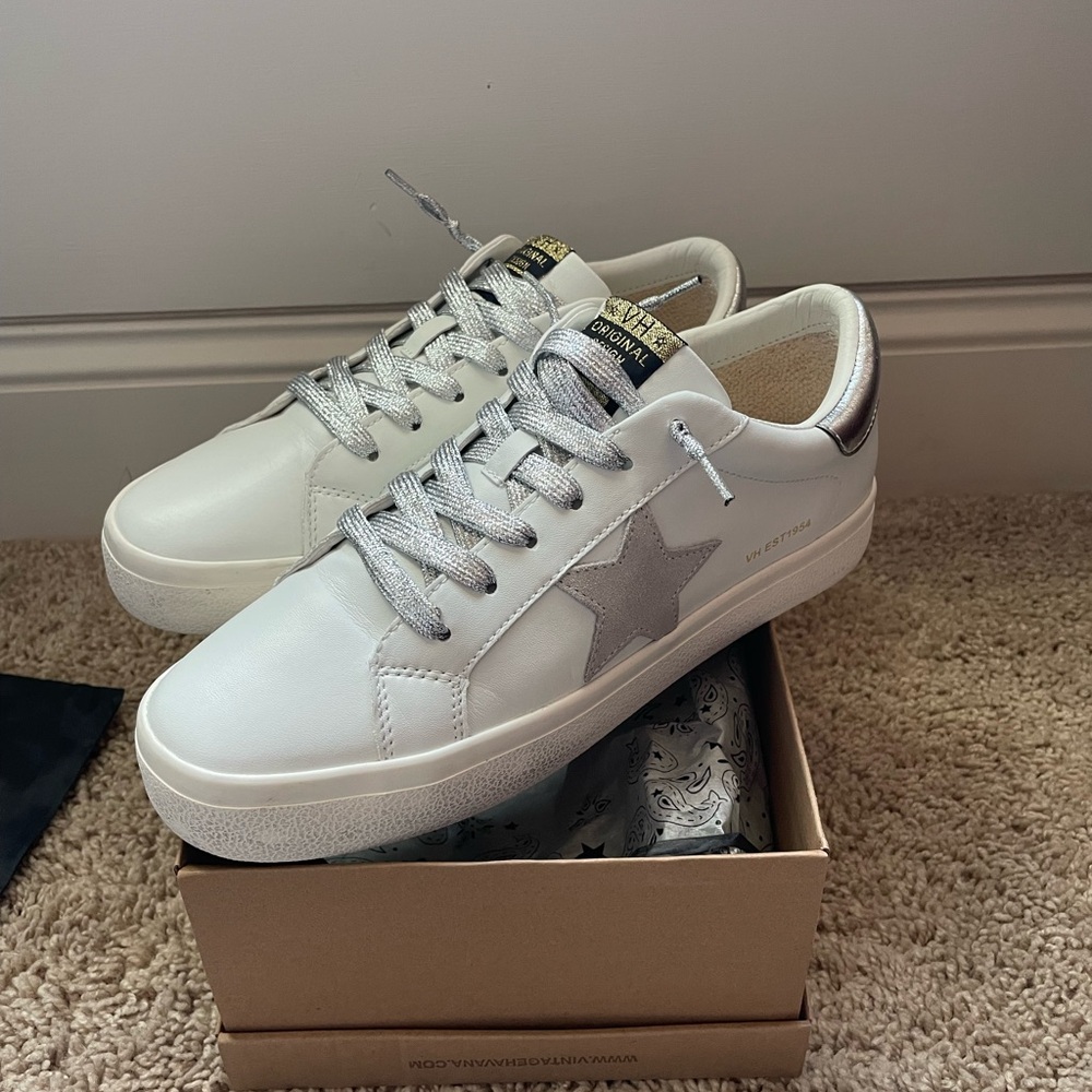 Size 11 Lucy Vintage Havana Sneakers